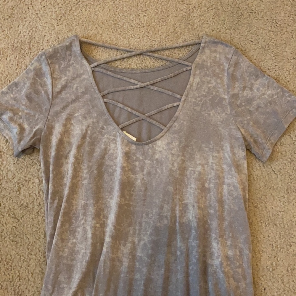 Cross back Top - Picture 2 of 3